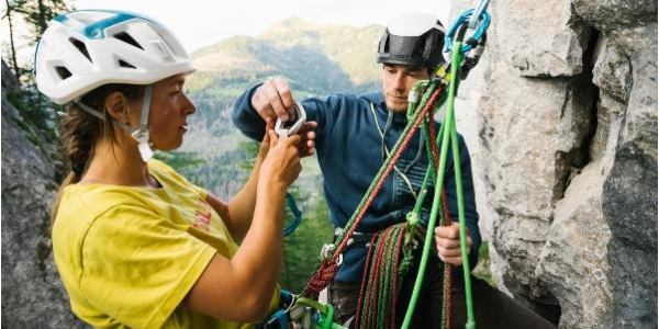 Comment choisir ses mousquetons d'escalade ?