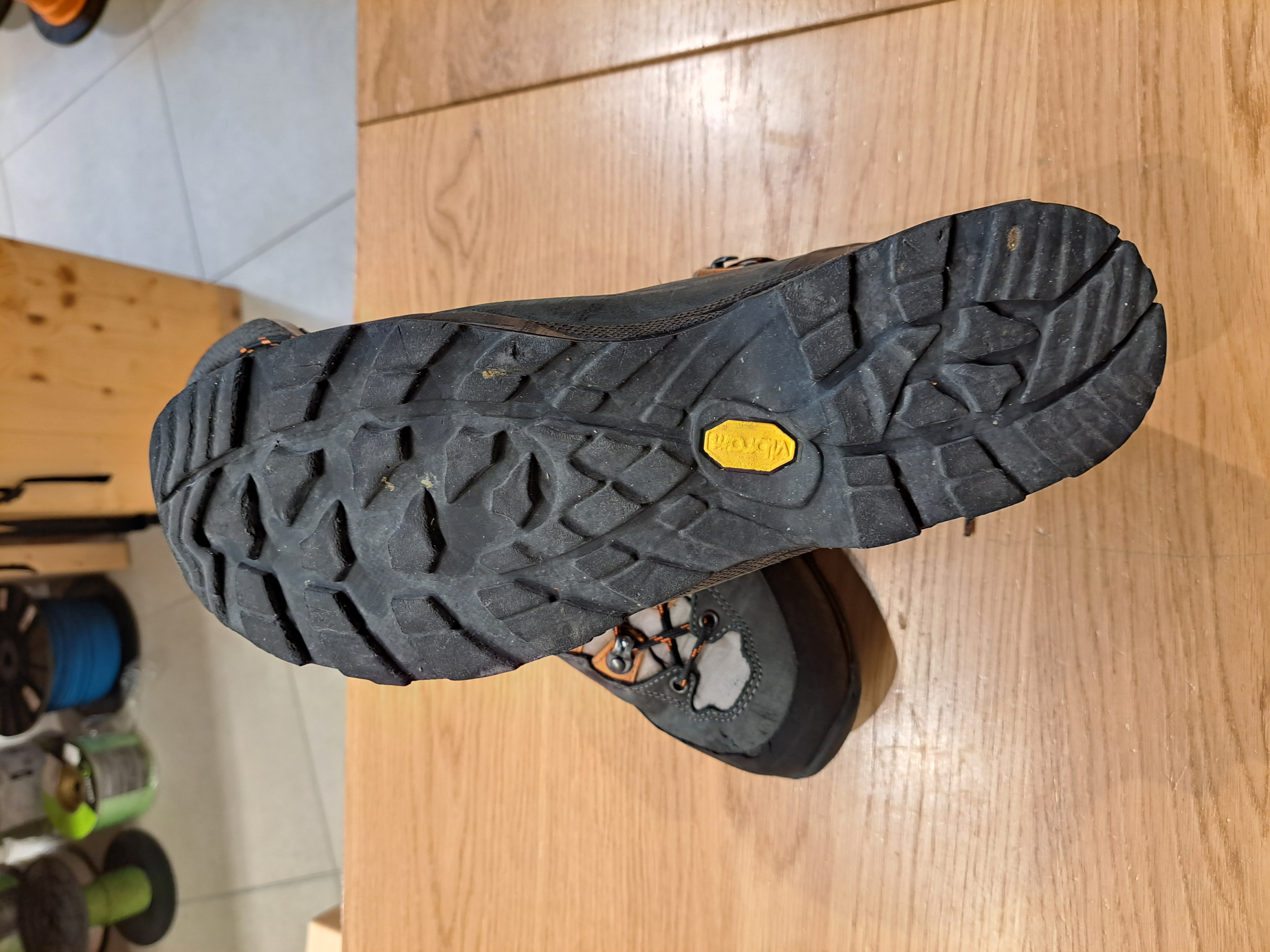  LOWA CAMINO GTX