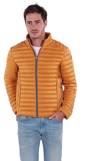 Le vieux sales campeur doudoune femme