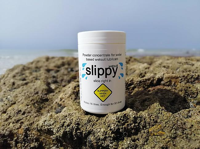 LUBRIFIANT SLIPPY POUR COMBINAISON