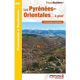 D066 LES PYRENEES ORIENTALES A PIED FFRP