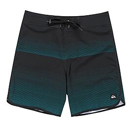 BOARDSHORT SURFSILK SCALLOP 18