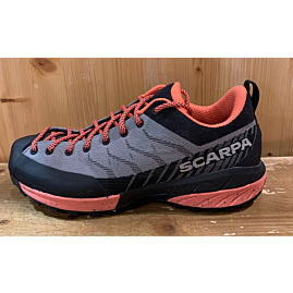 Scarpa mescalito planet W 